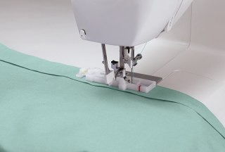 Sewing machine Singer | STARLET 6660 | Number of stitches 60 | Number of buttonholes 4 | White